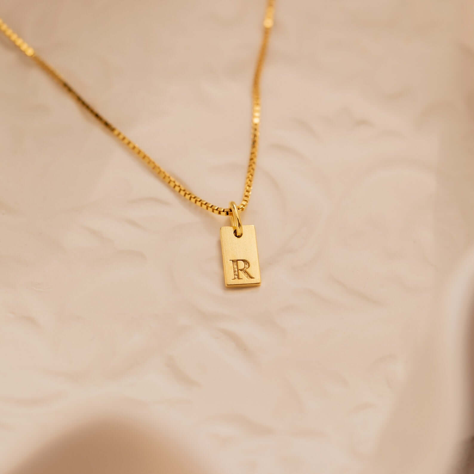 18k Gold Plated Minimalistic Initial Pendant-muhaka