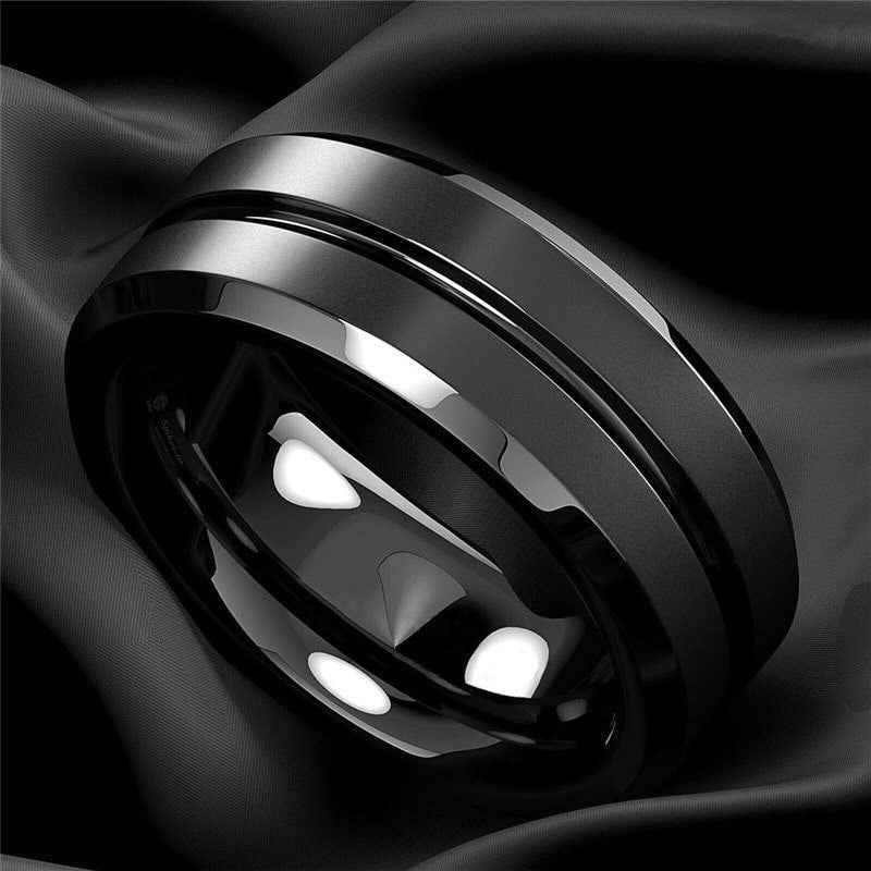 Matte Ring - Black Groove Elegance - MUHAKA